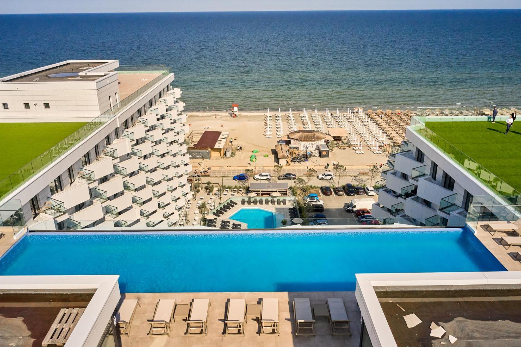 Crystal Beach - Infinity Pool & Spa Resort Năvodari المظهر الخارجي الصورة