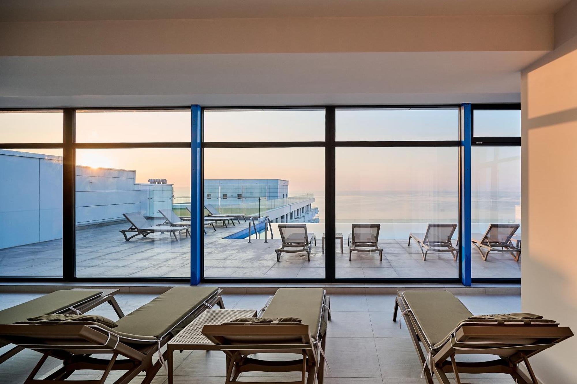 Crystal Beach - Infinity Pool & Spa Resort Năvodari المظهر الخارجي الصورة